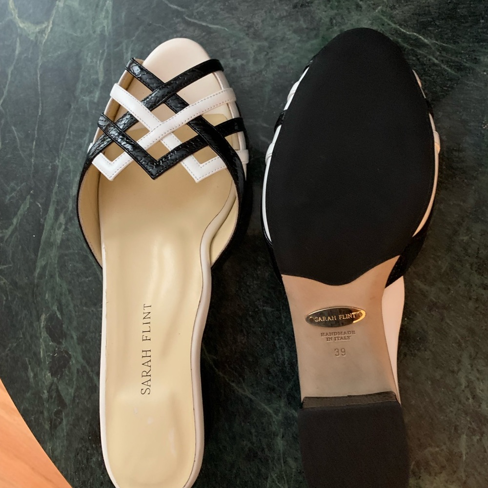 NWOB Sarah Flint Slip On Sandal Sz 39 - Picture 4 of 6
